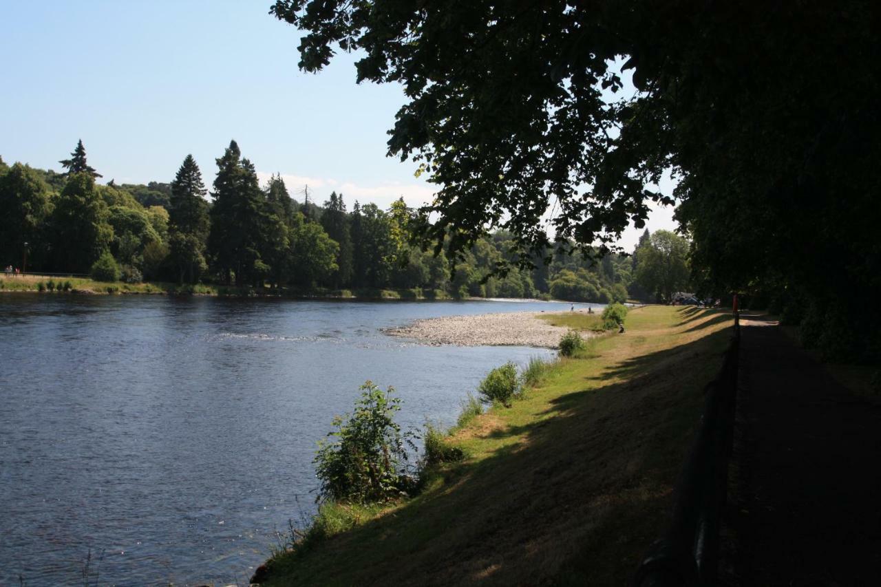 Riverside Apartment Inverness Luaran gambar
