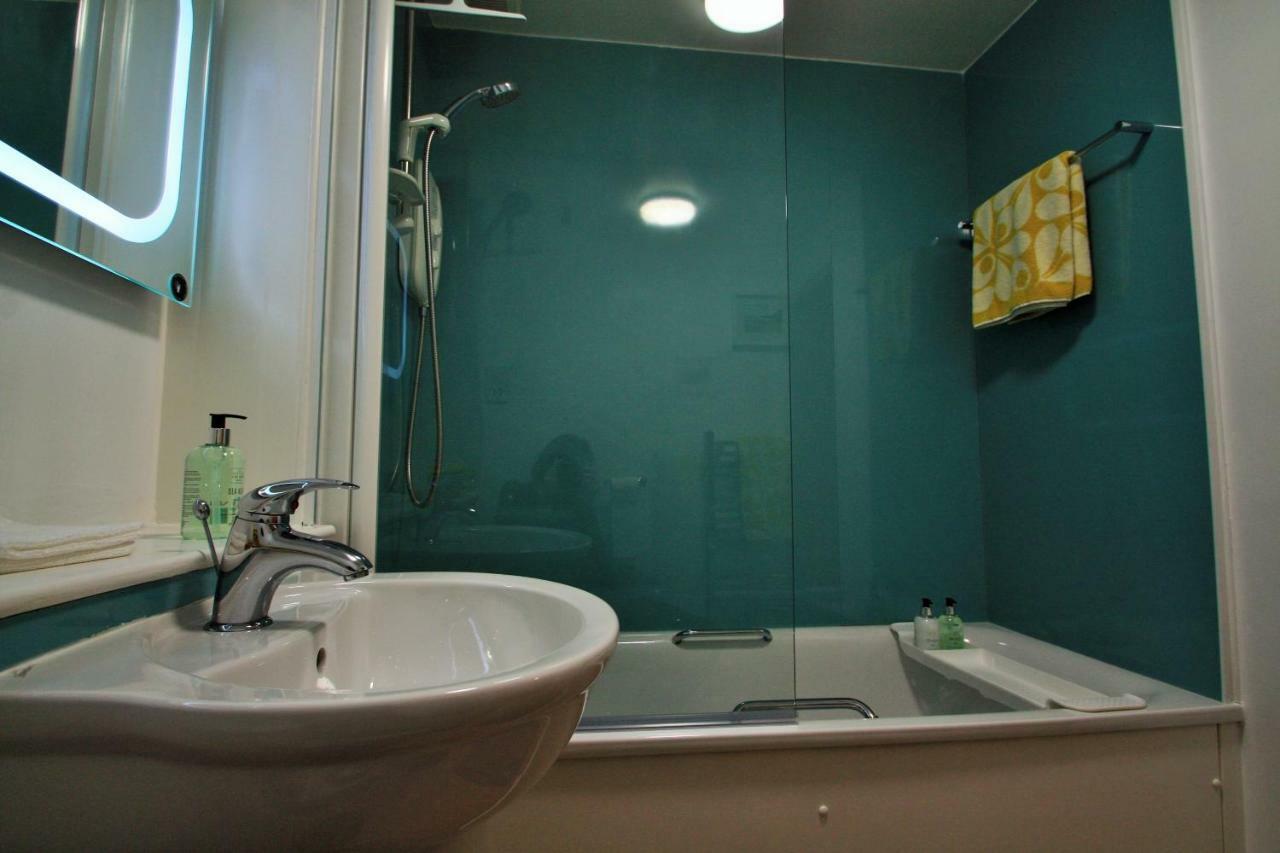 Riverside Apartment Inverness Luaran gambar